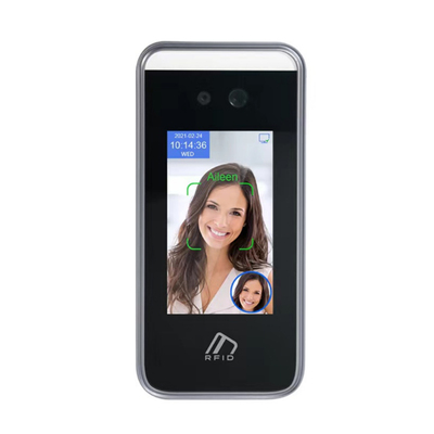 4.3寸动态人脸识别ID刷卡密码一体机02